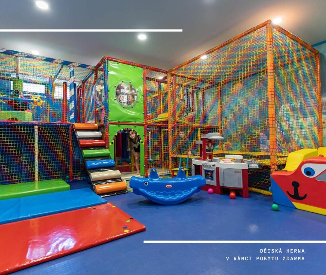 Hotel Kamzik *** Mala Moravka Luaran gambar